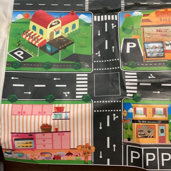 Kids City Road Playing Matt - Picture 5 of 5